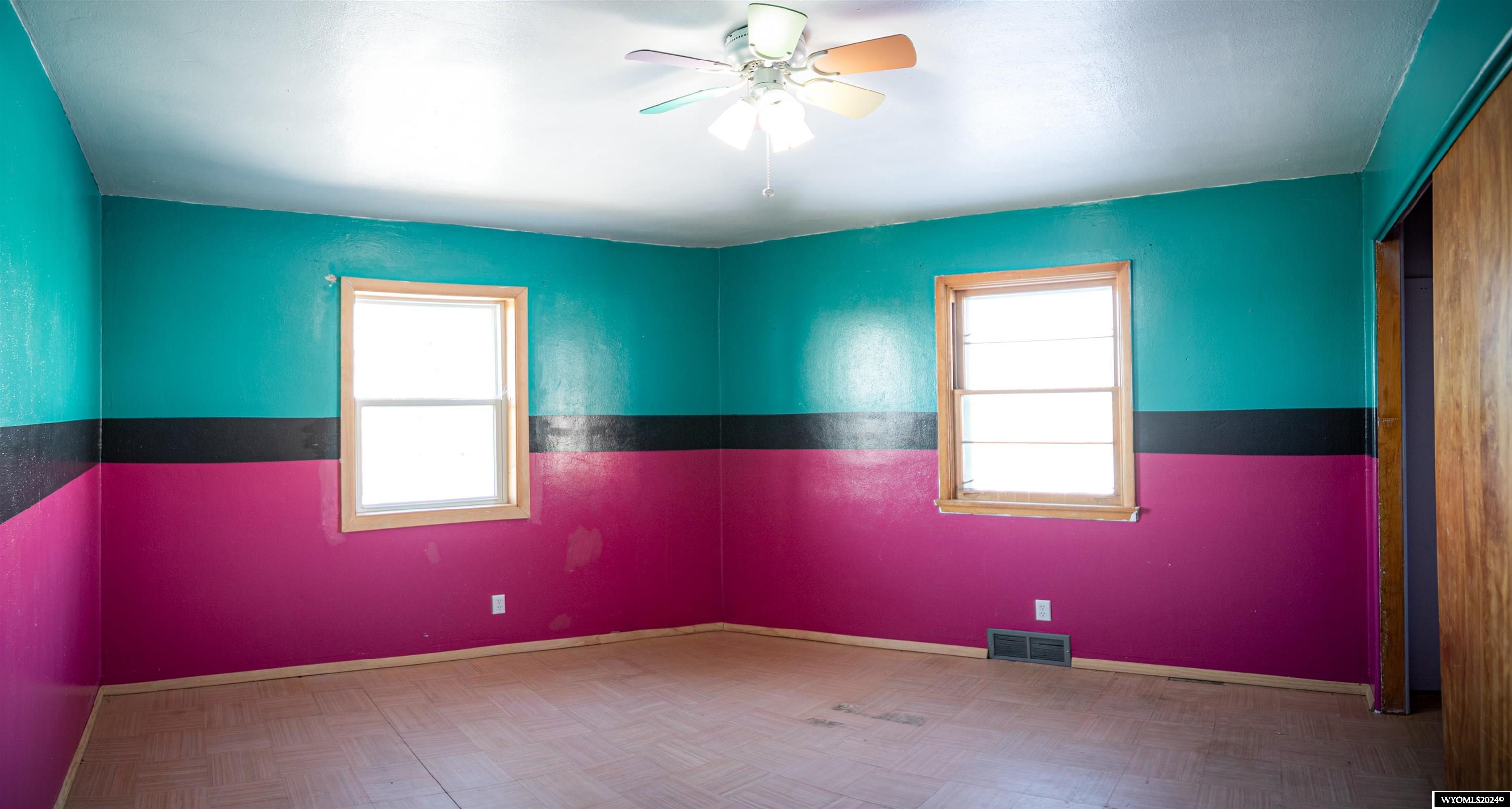 Worland, Wyoming 82401, United States, 3 Bedrooms Bedrooms, ,1 BathroomBathrooms,Residential,Active,66997