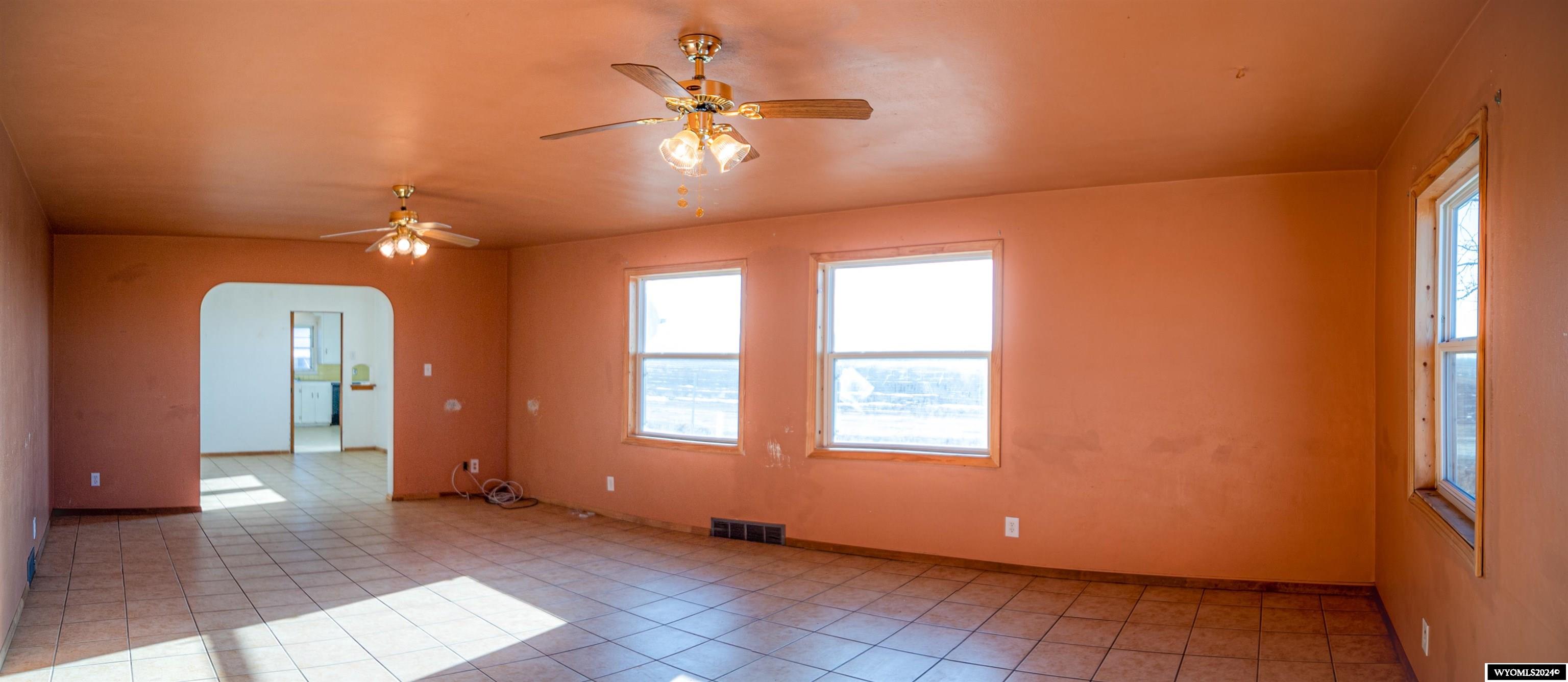 Worland, Wyoming 82401, United States, 3 Bedrooms Bedrooms, ,1 BathroomBathrooms,Residential,Active,66997