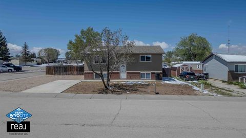 Photo of 476 Indian Paintbrush ST, Casper, WY 82604 (MLS # 20262405)