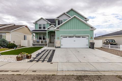 Photo of 5717 Sunridge Dr, Rock Springs, WY 82901 (MLS # 20263211)