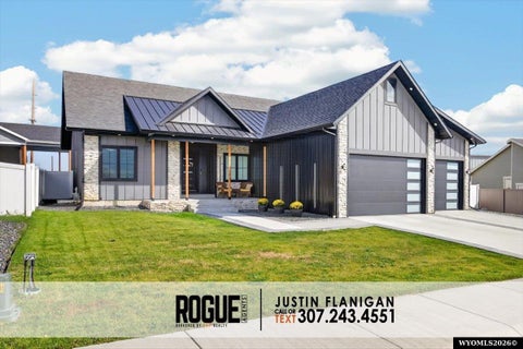 Photo of 3062 Drayton Way, Casper, WY 82609 (MLS # 20264325)