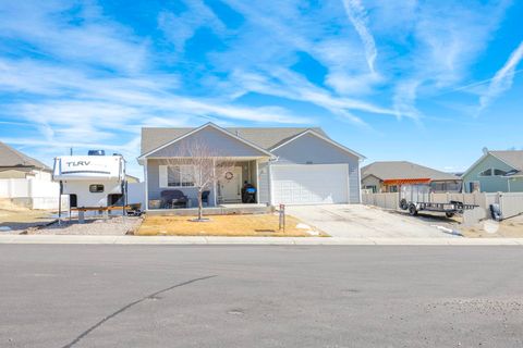 Photo of 235 Daytona Drive, Rock Springs, WY 82901 (MLS # 20260965)