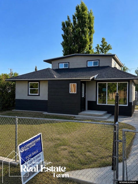 Photo of 410 Morgan Avenue, Mills, WY 82644 (MLS # 20263599)