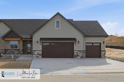 Photo of 1661 Pinyon Parkway, Casper, WY 82609 (MLS # 20260564)