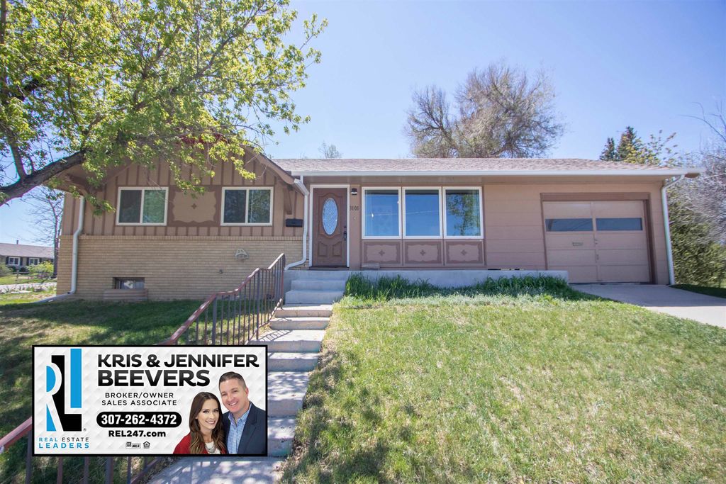 Photo of 3101 Whitcomb Way, Casper, WY 82609 (MLS # 20262289)