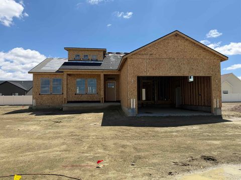 Photo of 2700 Ogden Way, Rock Springs, WY 82901 (MLS # 20262134)