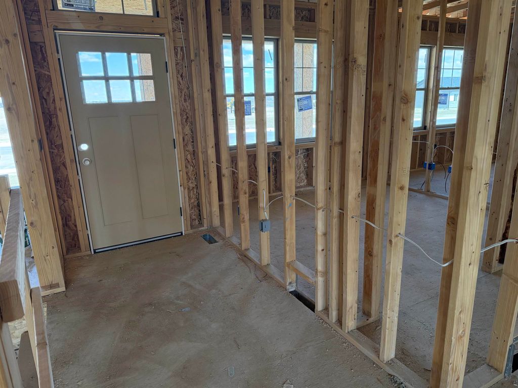 Photo of 2700 Ogden Way, Rock Springs, WY 82901 (MLS # 20262134)