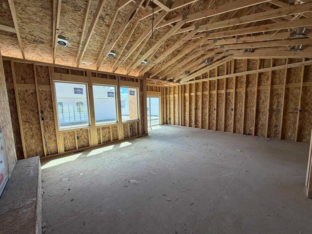 Photo of 2700 Ogden Way, Rock Springs, WY 82901 (MLS # 20262134)