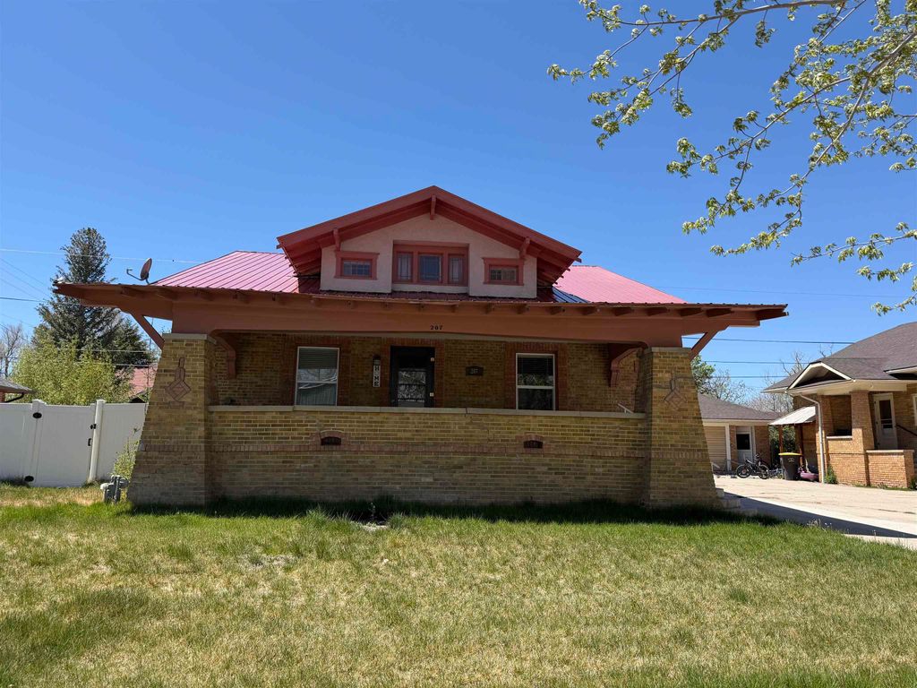 Photo of 207 N 7th Street, Sinclair, WY 82334 (MLS # 20262324)