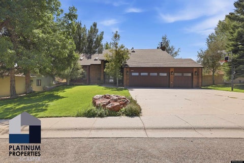 Photo of 4701 E 12th Street ST, Casper, WY 82609 (MLS # 20264838)