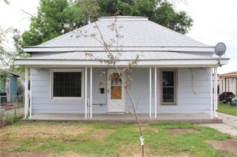 Photo of 411 Clark Street, Thermopolis, WY 82443 (MLS # 20262333)