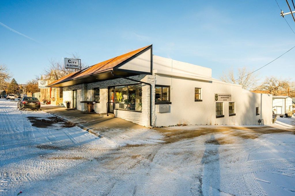 Photo of 66 W Angus St, Buffalo, WY 82834 (MLS # 20260416)