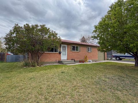 Photo of 1005 McDougall Drive, Lander, WY 82520 (MLS # 20262131)