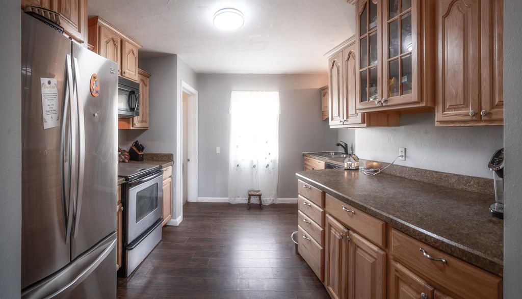 Photo of 811 Howell Ave, Worland, WY 82401 (MLS # 20260617)