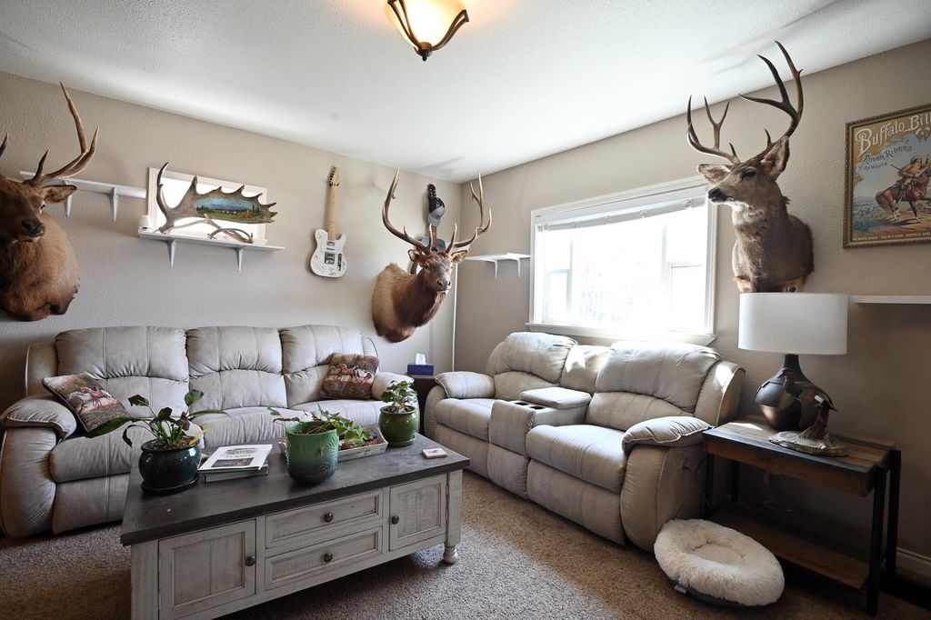 Photo of 659 Sumner Street, Sheridan, WY 82801 (MLS # 20262159)