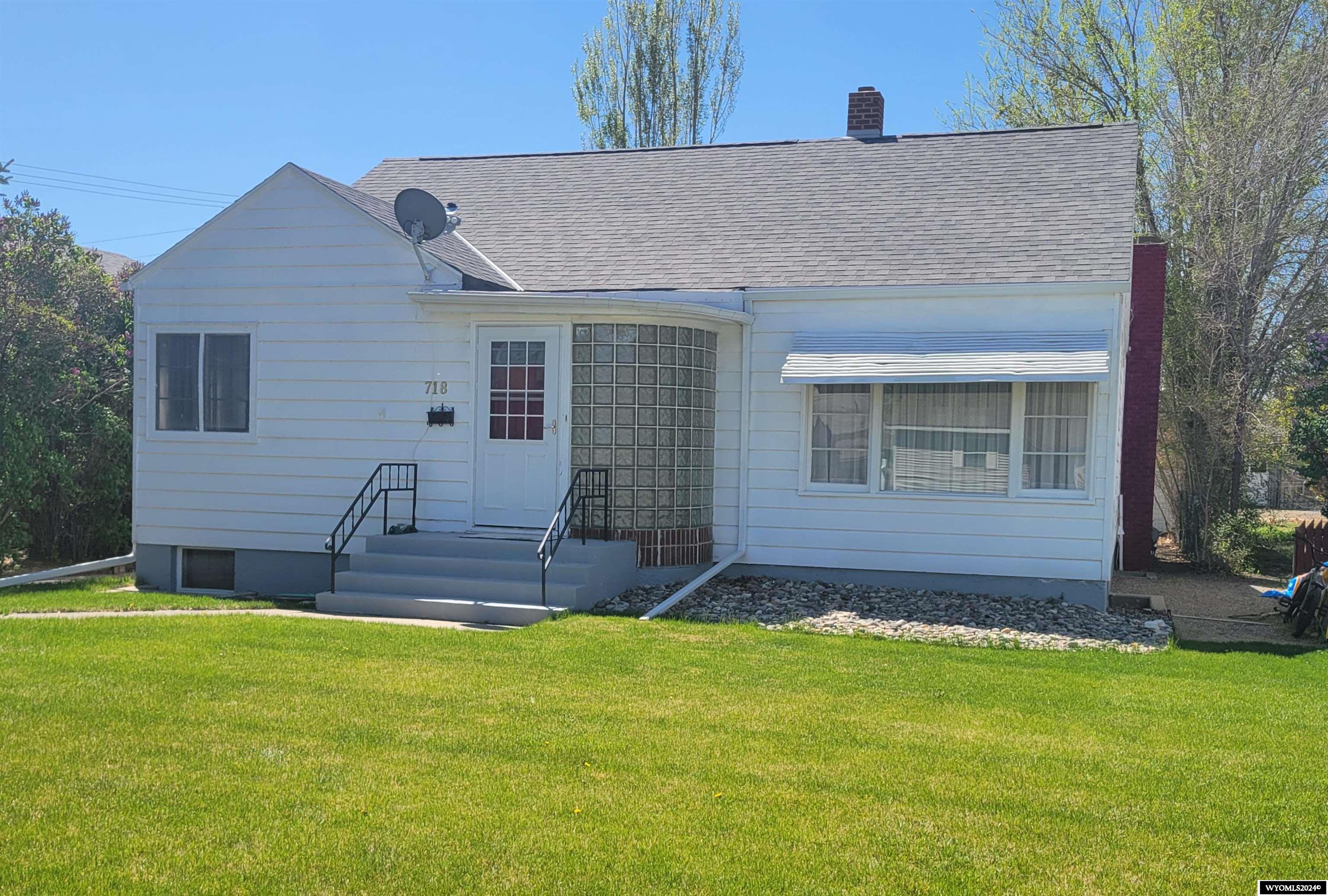 Worland, Wyoming 82401, United States, 3 Bedrooms Bedrooms, ,2 BathroomsBathrooms,Residential,Active,65665