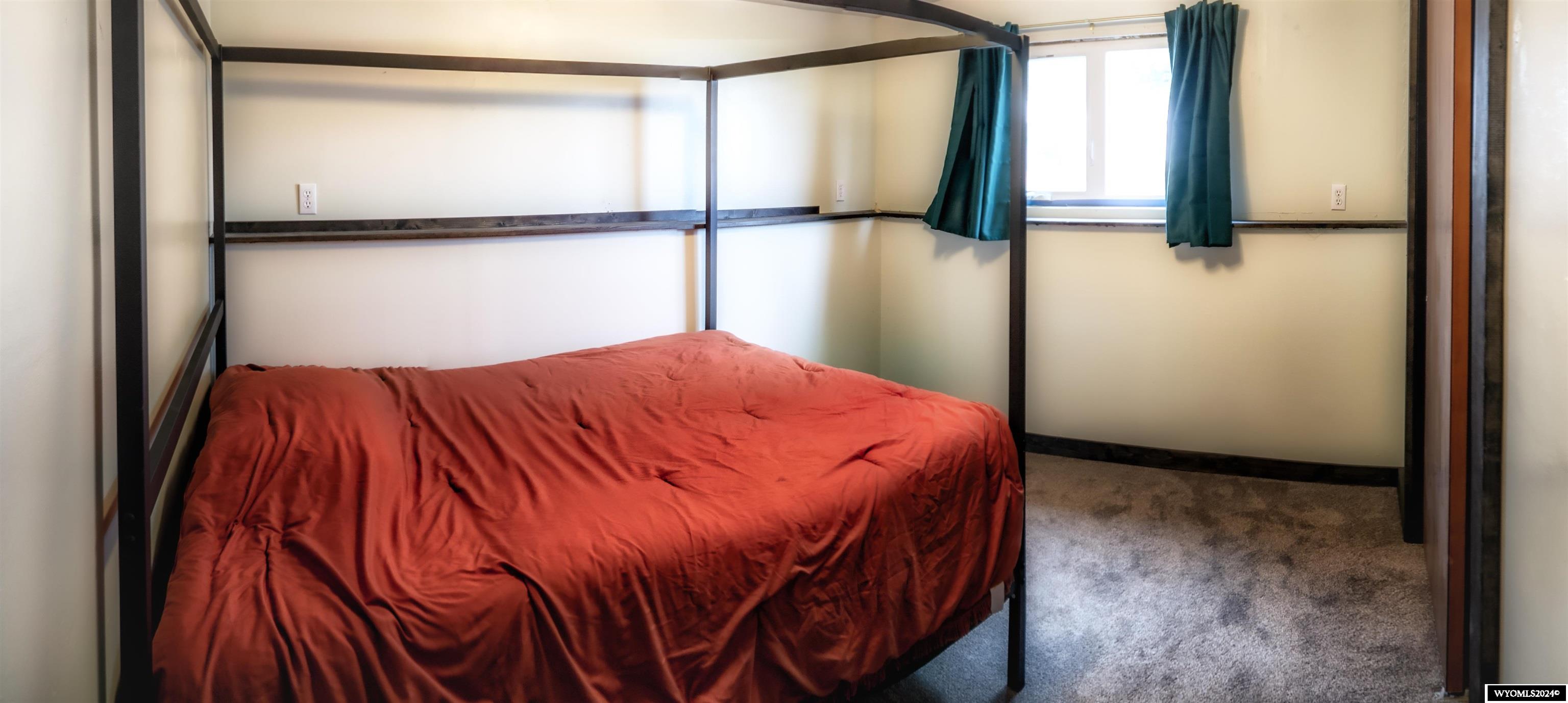 Worland, Wyoming 82401, United States, 3 Bedrooms Bedrooms, ,2 BathroomsBathrooms,Residential,Active,63638