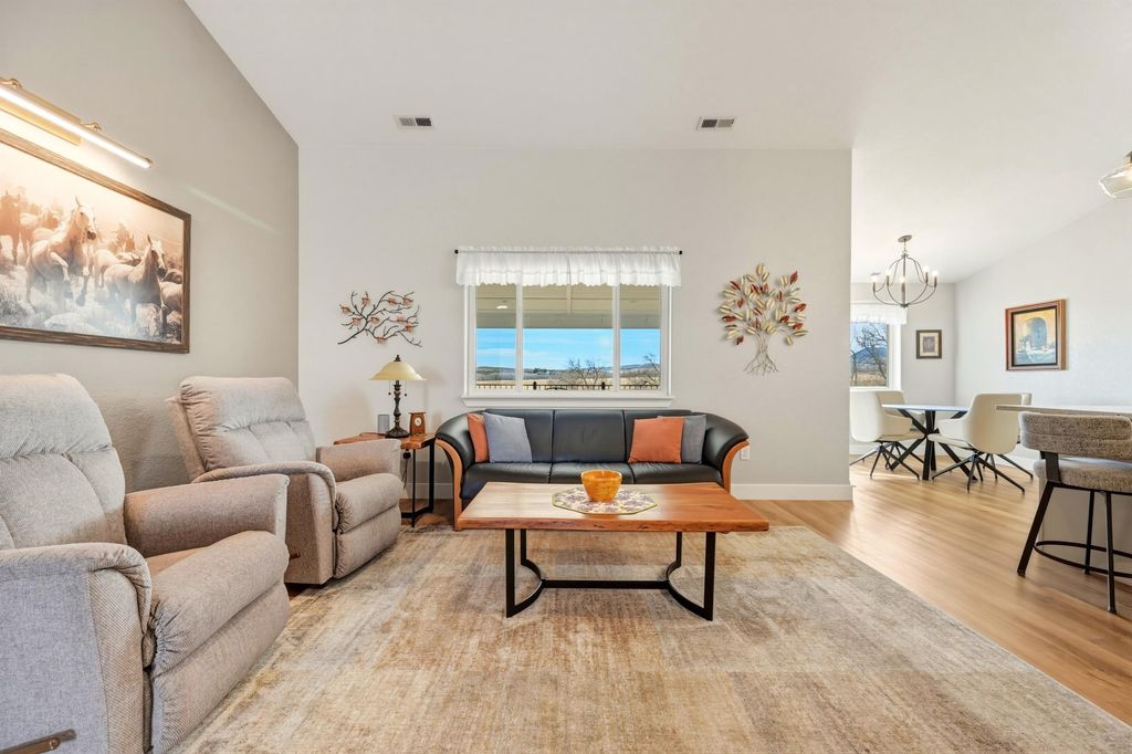 Photo of 313 Rendezvous Street, Buffalo, WY 82834 (MLS # 20261318)