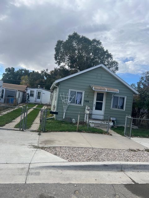 Photo of 506 W State St, Rawlins, WY 82301 (MLS # 20262331)