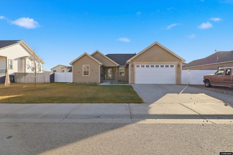 Photo of 2213 Inca Trail, Casper, WY 82601 (MLS # 20256476)