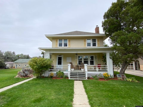 Photo of 147 N Burritt Avenue, Buffalo, WY 82834 (MLS # 20265056)