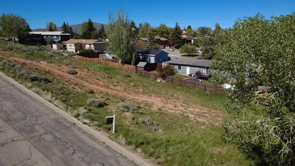 104 HILLSIDE DR, EVANSTON, WY 82930 - Image f720929b7cd843fcff75e2049f9ce2aa/826857498