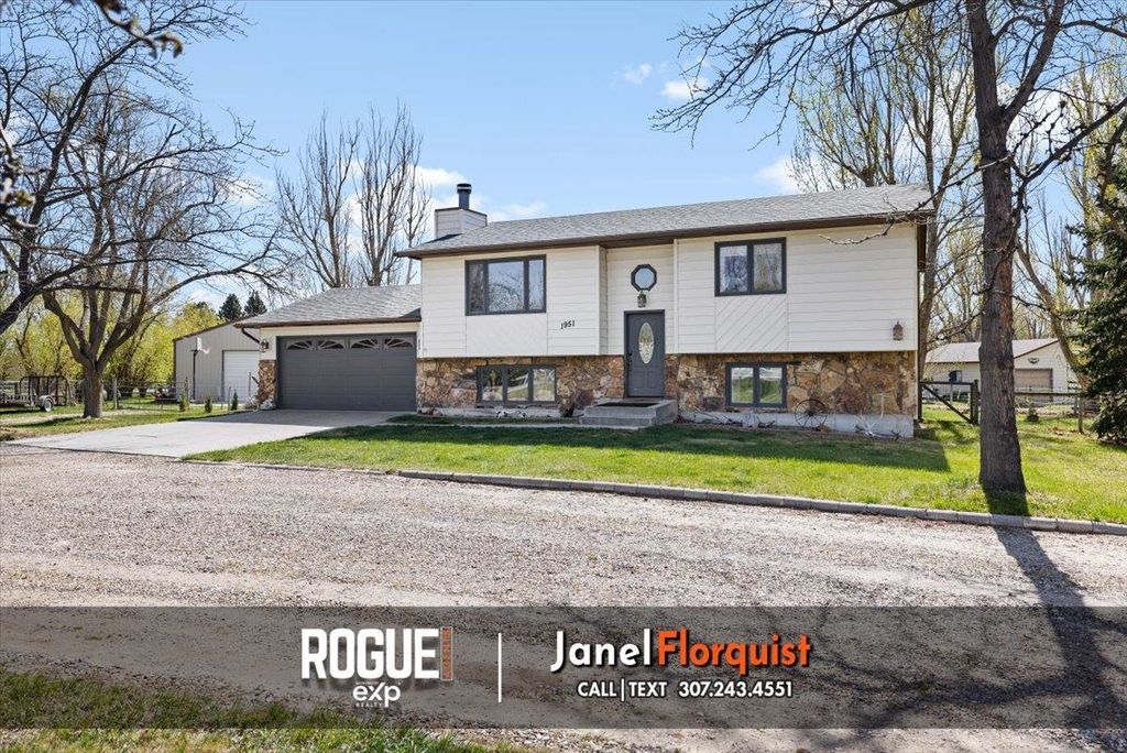 Photo of 1951 Piney Creek Road, Casper, WY 82604 (MLS # 20261887)