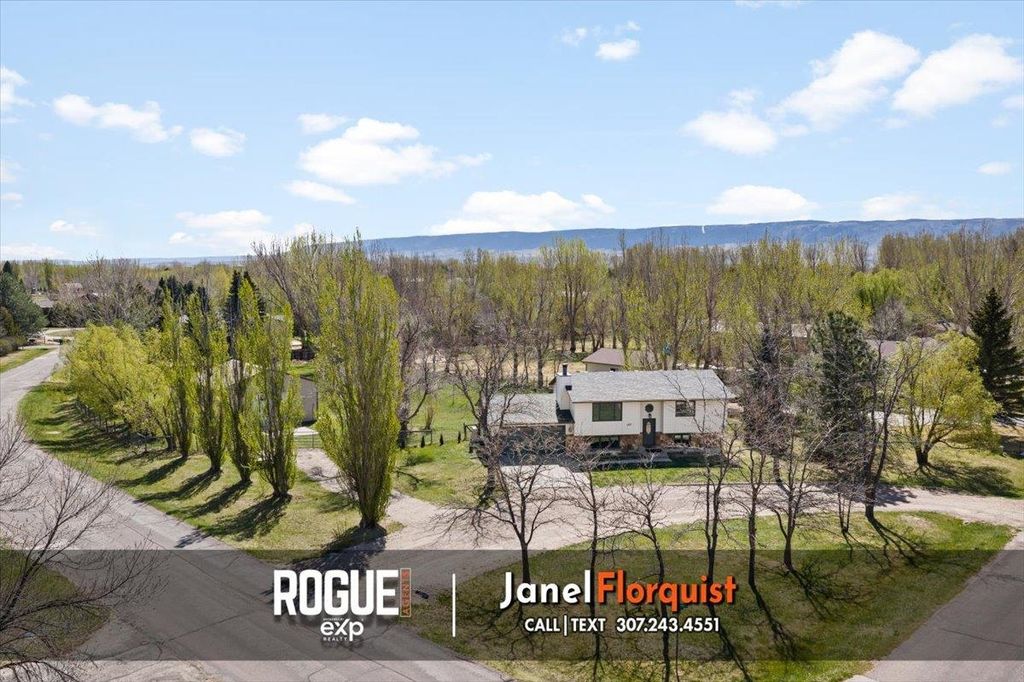 Photo of 1951 Piney Creek Road, Casper, WY 82604 (MLS # 20261887)