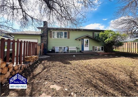 Photo of 846 S 7th Street, Lander, WY 82520 (MLS # 20262121)