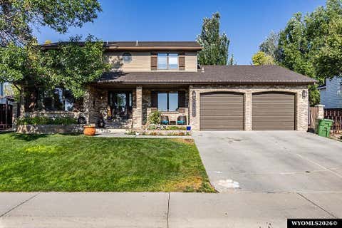 Photo of 1004 Rosewood Dr DR, Rock Springs, WY 82901 (MLS # 20263894)