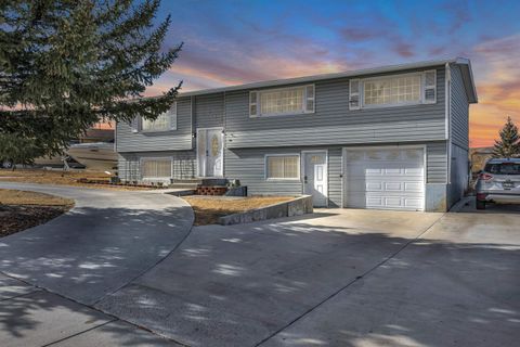 Photo of 1835 Arkansas Drive, Green River, WY 82935 (MLS # 20260601)