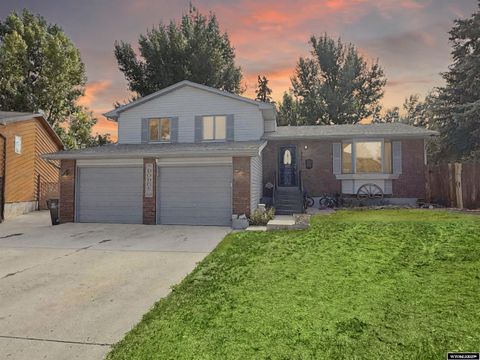 1240 Elk Mountain Circle Green River WY 82935