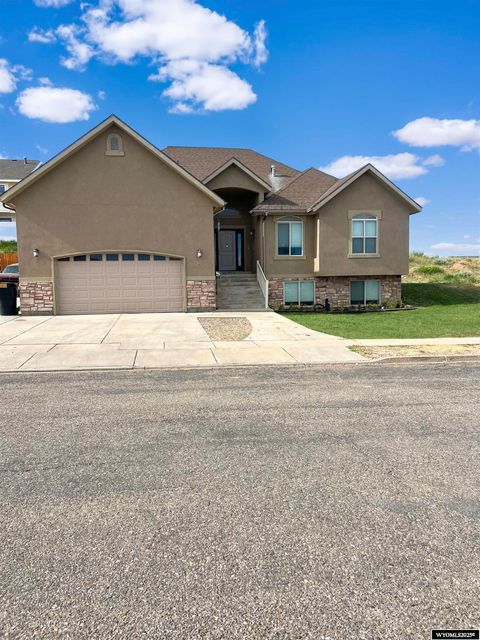 Photo of 155 Highridge Point Pt, Evanston, WY 82930 (MLS # 20253213)