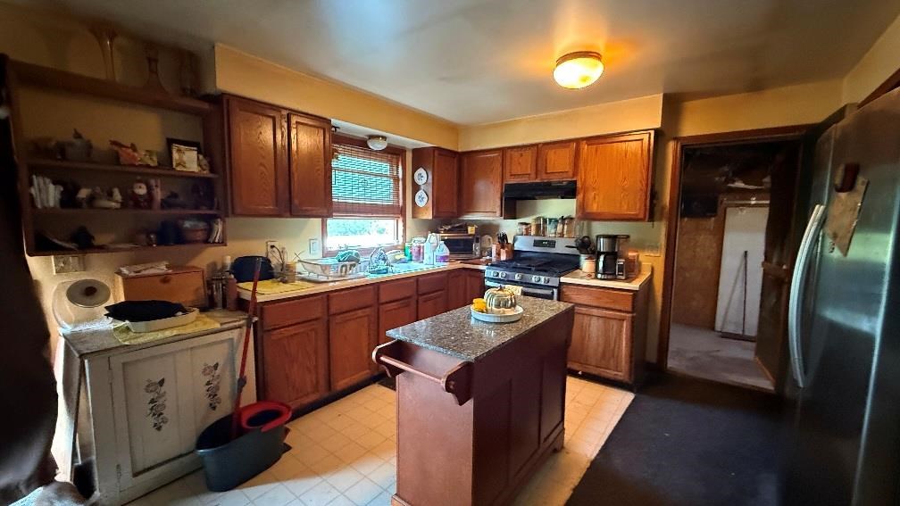 Charlevoix, Michigan 49720, United States, 3 Bedrooms Bedrooms, ,1 BathroomBathrooms,Residential,Active,185698