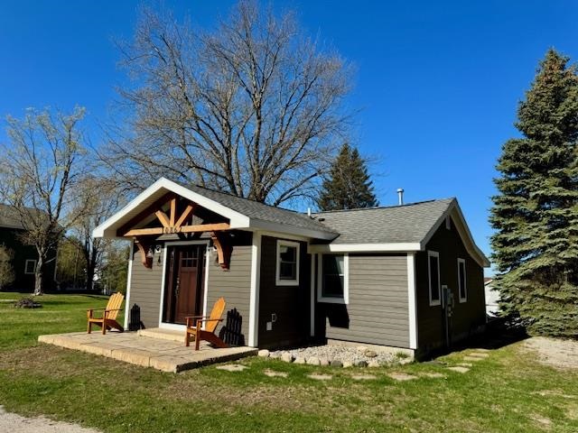 Central Lake, Michigan 49622, United States, 10 Bedrooms Bedrooms, ,7 BathroomsBathrooms,Residential,Active,744