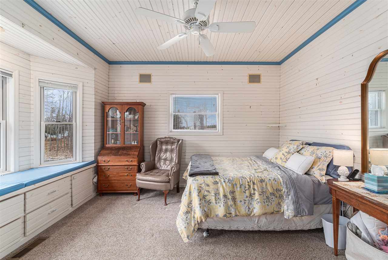 Charlevoix, Michigan 49720, United States, 5 Bedrooms Bedrooms, ,3 BathroomsBathrooms,Residential,Active,86206