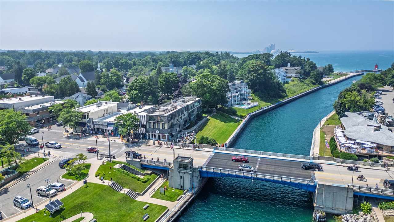 Charlevoix, Michigan 49720, United States, 2 Bedrooms Bedrooms, ,2 BathroomsBathrooms,Commercial,Active,180935