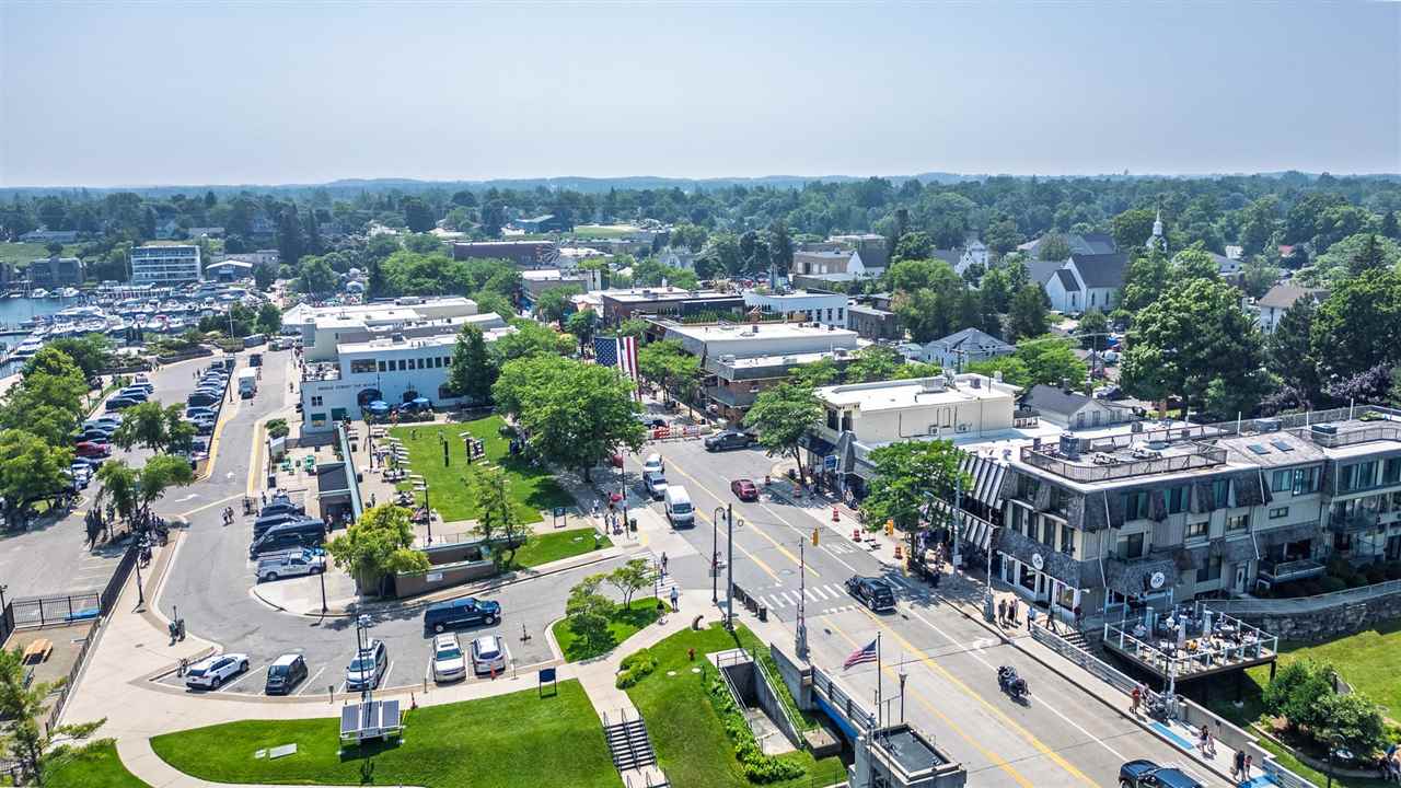 Charlevoix, Michigan 49720, United States, 2 Bedrooms Bedrooms, ,2 BathroomsBathrooms,Commercial,Active,180935