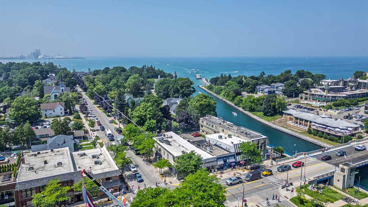 Charlevoix, Michigan 49720, United States, 2 Bedrooms Bedrooms, ,2 BathroomsBathrooms,Commercial,Active,180935