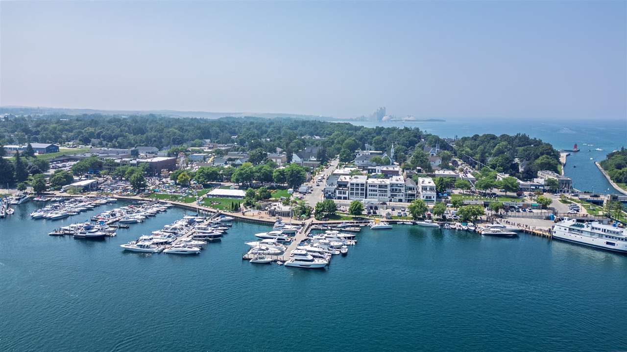 Charlevoix, Michigan 49720, United States, 2 Bedrooms Bedrooms, ,2 BathroomsBathrooms,Commercial,Active,180935