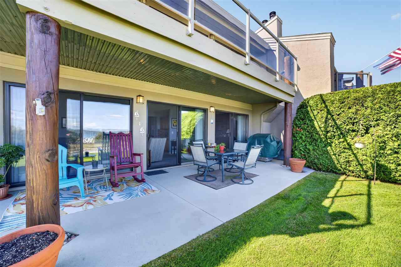 1022 Marina Bluff Dr.