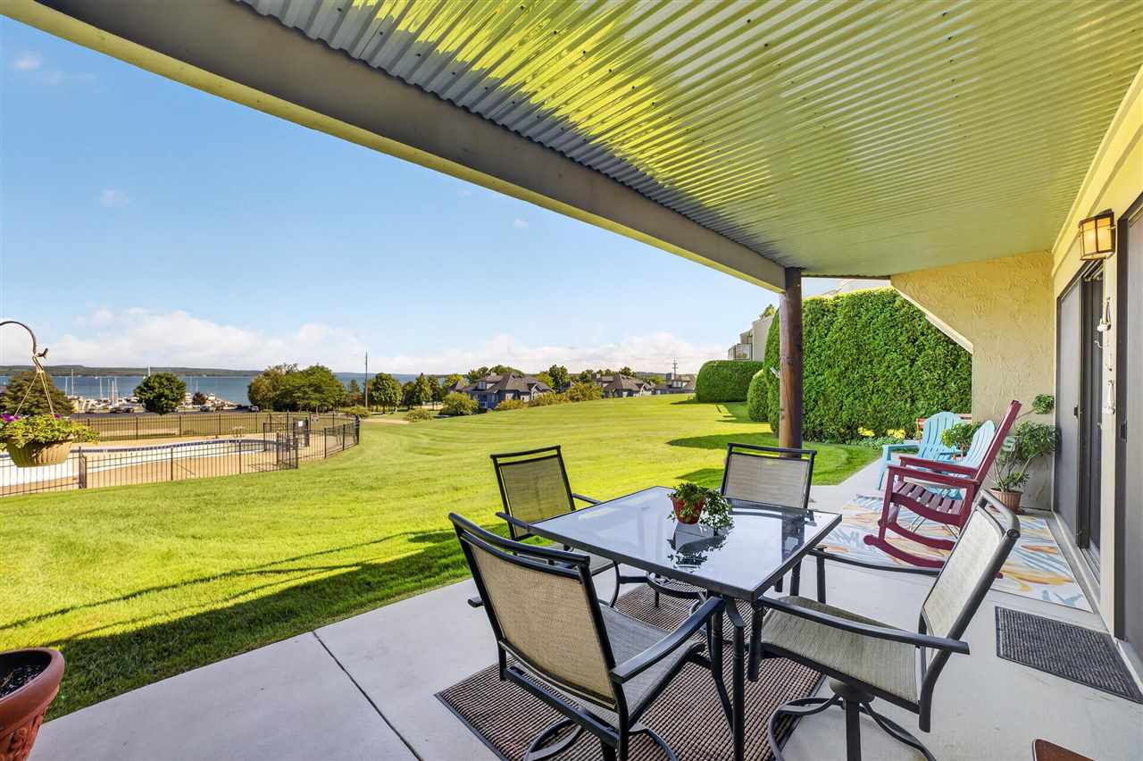 1022 Marina Bluff Dr. Unit: 11