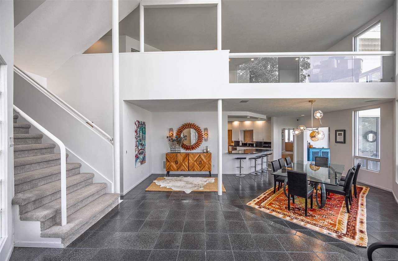 Charlevoix, Michigan 49720, United States, 5 Bedrooms Bedrooms, ,4 BathroomsBathrooms,Residential,Active,6004