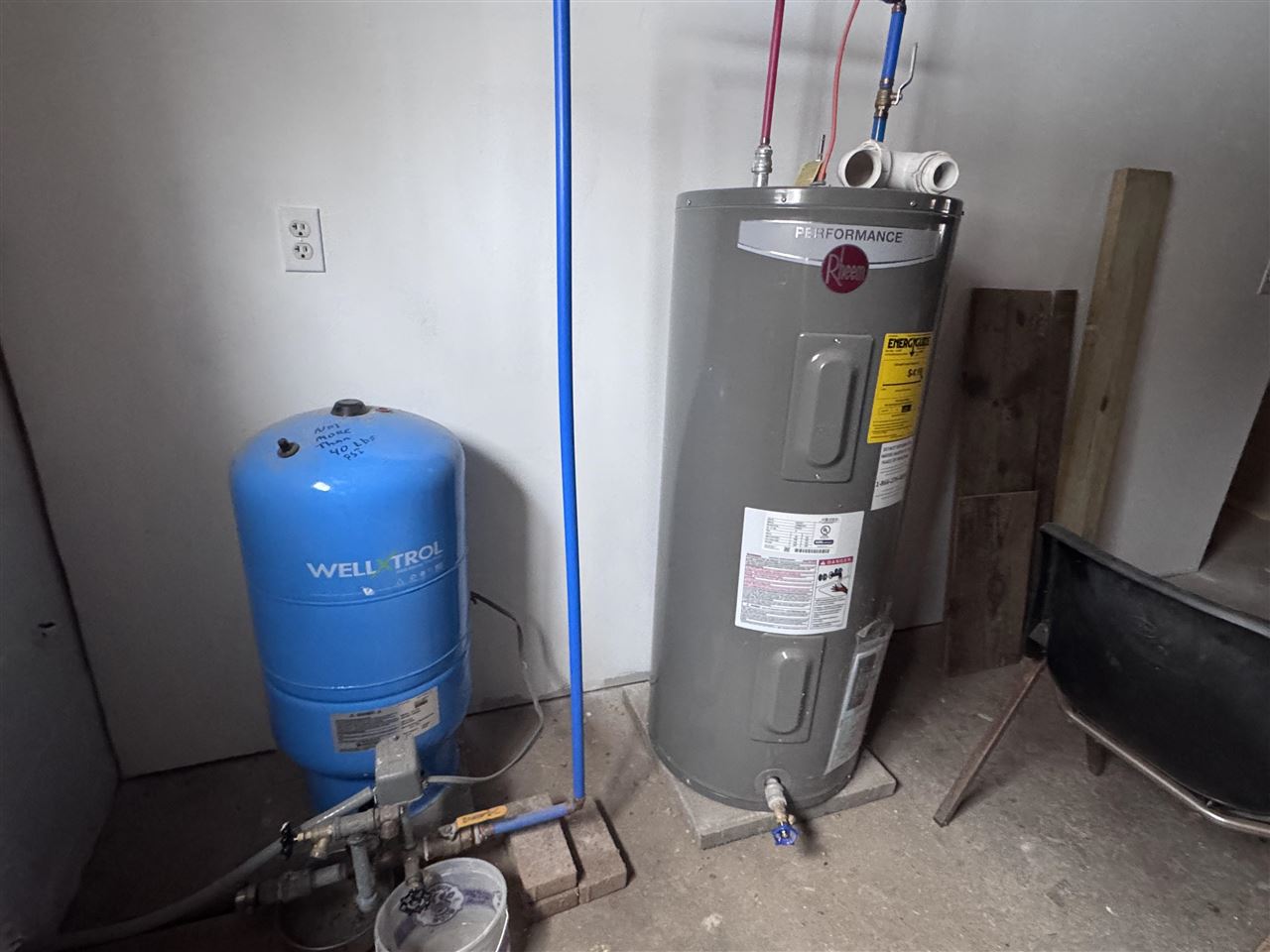 Boyne City, Michigan 49712, United States, 2 Bedrooms Bedrooms, ,2 BathroomsBathrooms,Residential,Active,28386