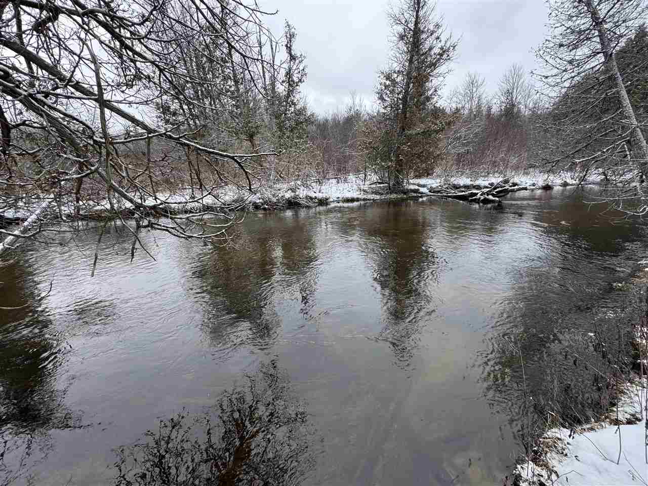 Boyne City, Michigan 49712, United States, 2 Bedrooms Bedrooms, ,2 BathroomsBathrooms,Residential,Active,28386