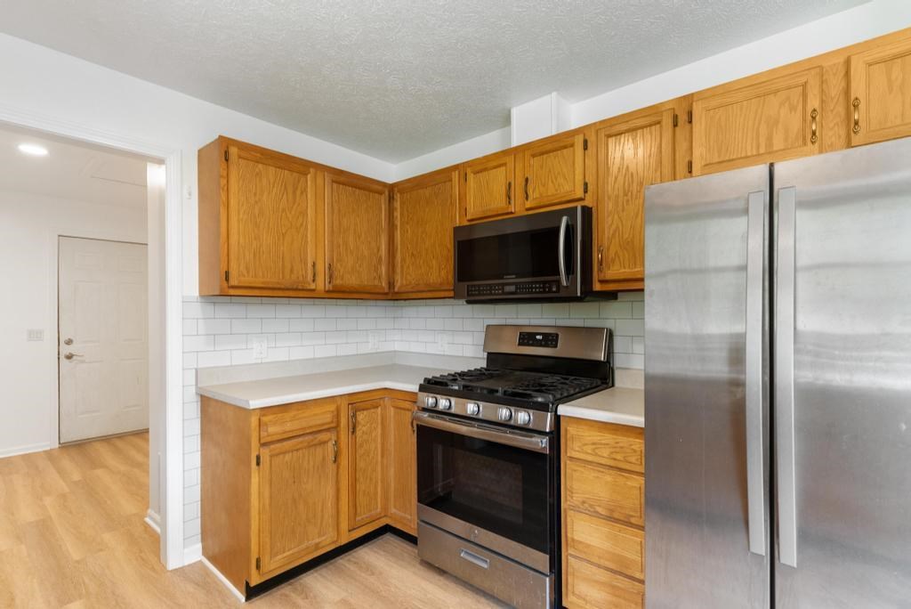 Charlevoix, Michigan 49720, United States, 3 Bedrooms Bedrooms, ,3 BathroomsBathrooms,Residential,Active,174388