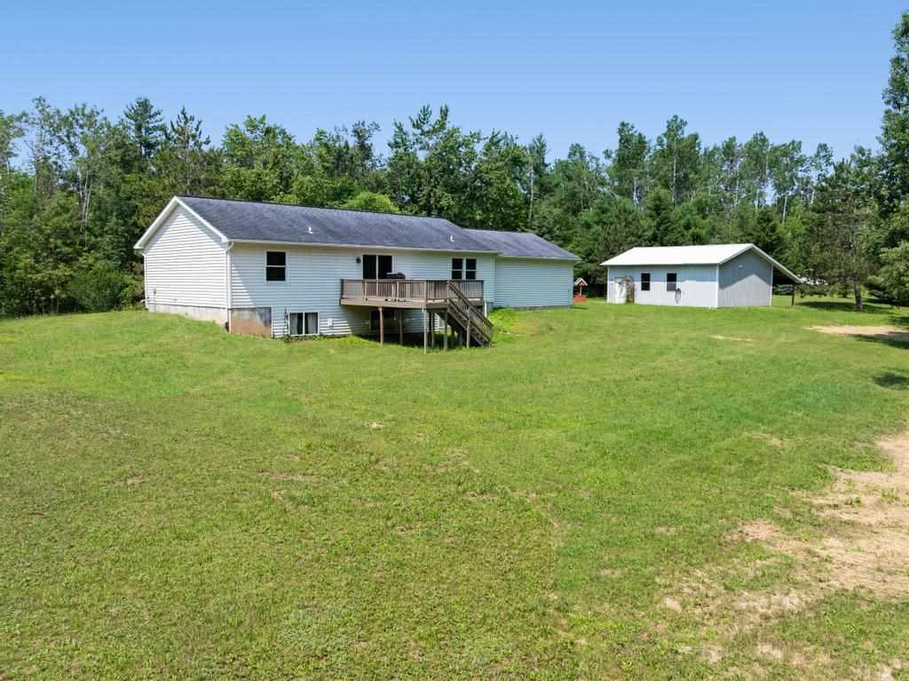 Charlevoix, Michigan 49720, United States, 3 Bedrooms Bedrooms, ,3 BathroomsBathrooms,Residential,Active,174388