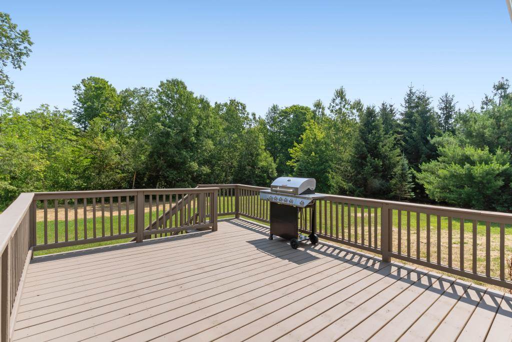 Charlevoix, Michigan 49720, United States, 3 Bedrooms Bedrooms, ,3 BathroomsBathrooms,Residential,Active,174388