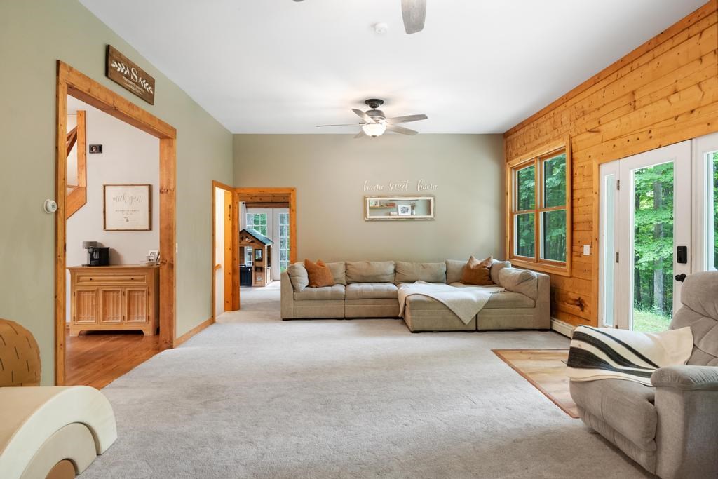 East Jordan, Michigan 49727, United States, 4 Bedrooms Bedrooms, ,3 BathroomsBathrooms,Residential,Active,188249