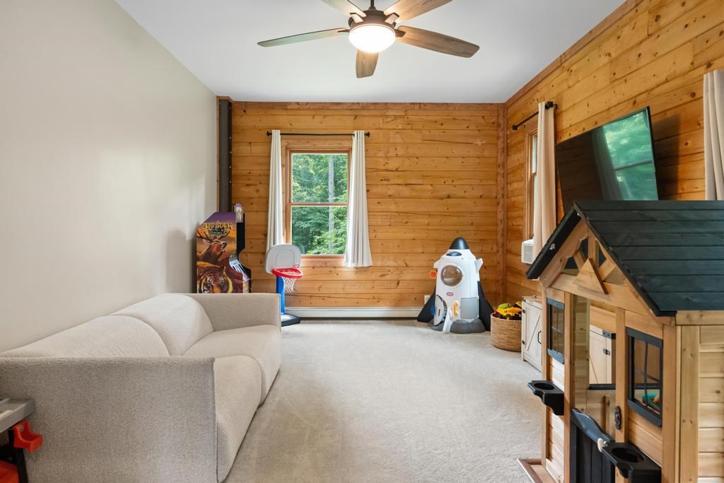 East Jordan, Michigan 49727, United States, 4 Bedrooms Bedrooms, ,3 BathroomsBathrooms,Residential,Active,188249